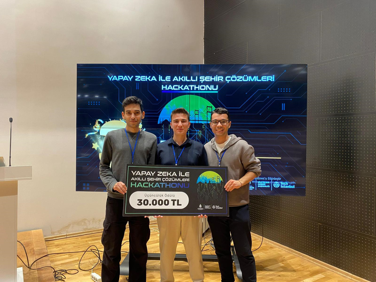 Bilişim Sistemleri Mühendisliği Öğrencilerimizden Yapay Zekâ ve Akıllı Şehirler Alanında Önemli Başarı